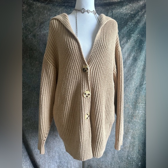 Free People Swim Too Deep Chunky Knit Oversized Cardigan size XS - Picture 4 of 6